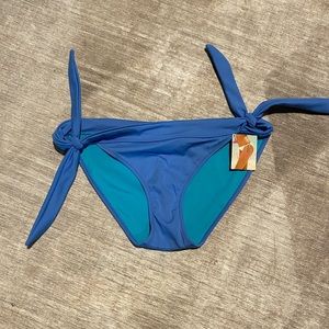 Victoria’s Secret bikini bottom NWT, blue, M
